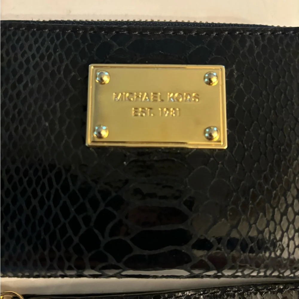 Michael Kors Black Faux Snakeskin Wristlet NWOT